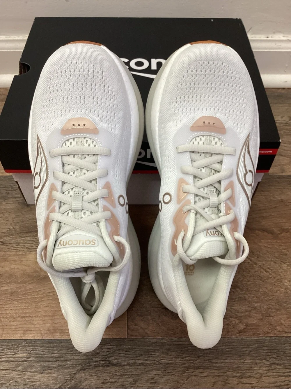 Women’s Saucony Triumph 23